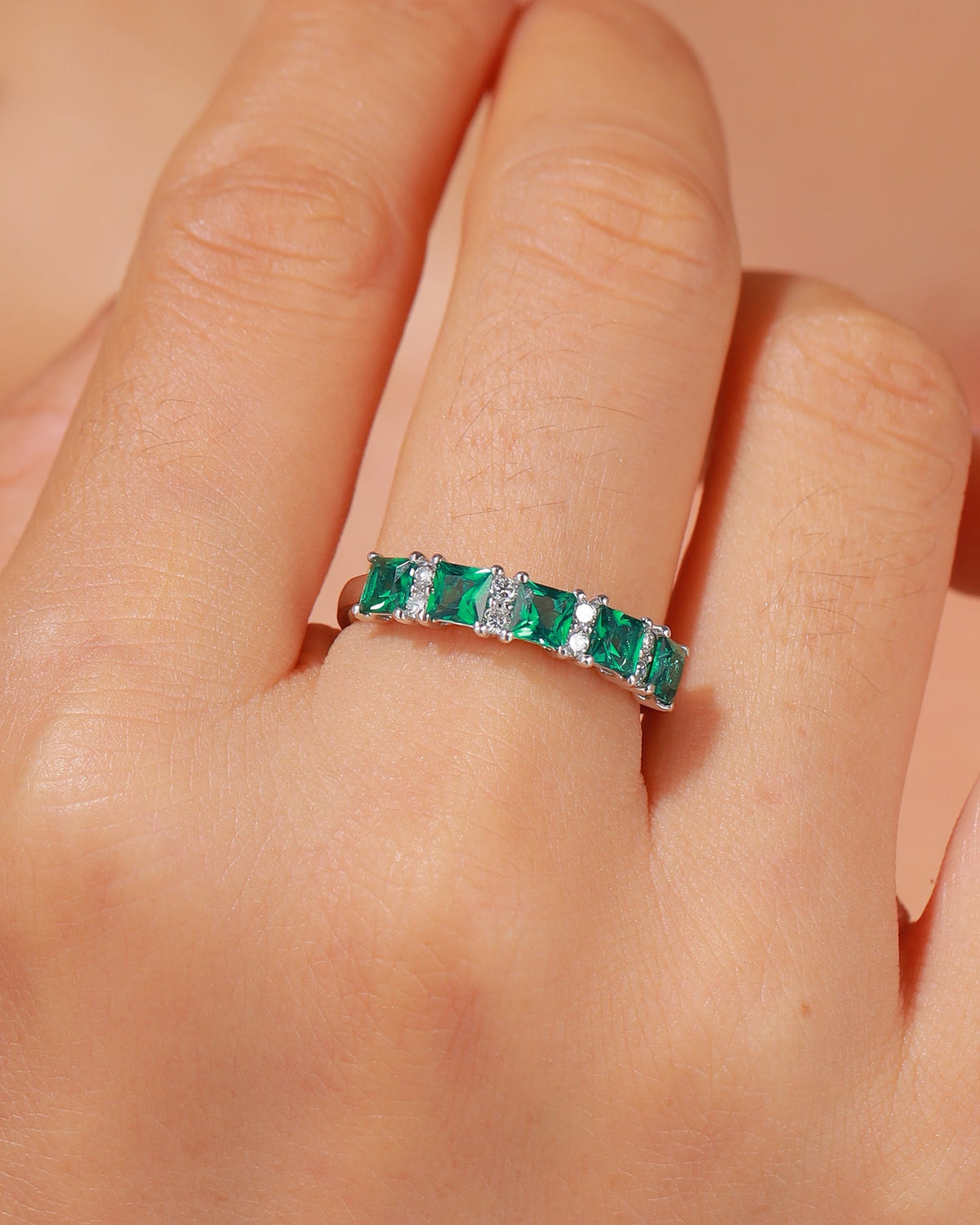 Emerald Pulse Band
