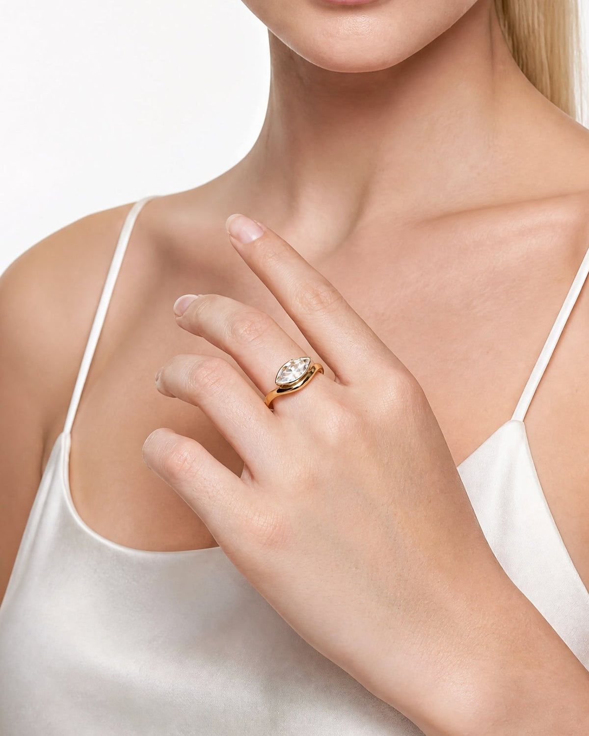 Arc Bezel Ring