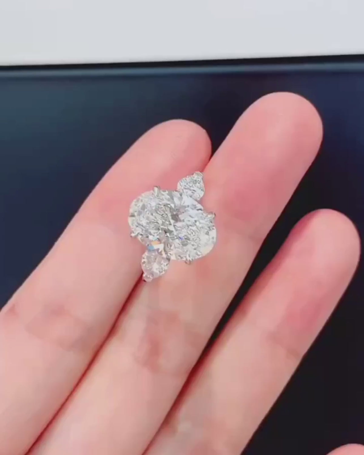 Velora Trio Ring