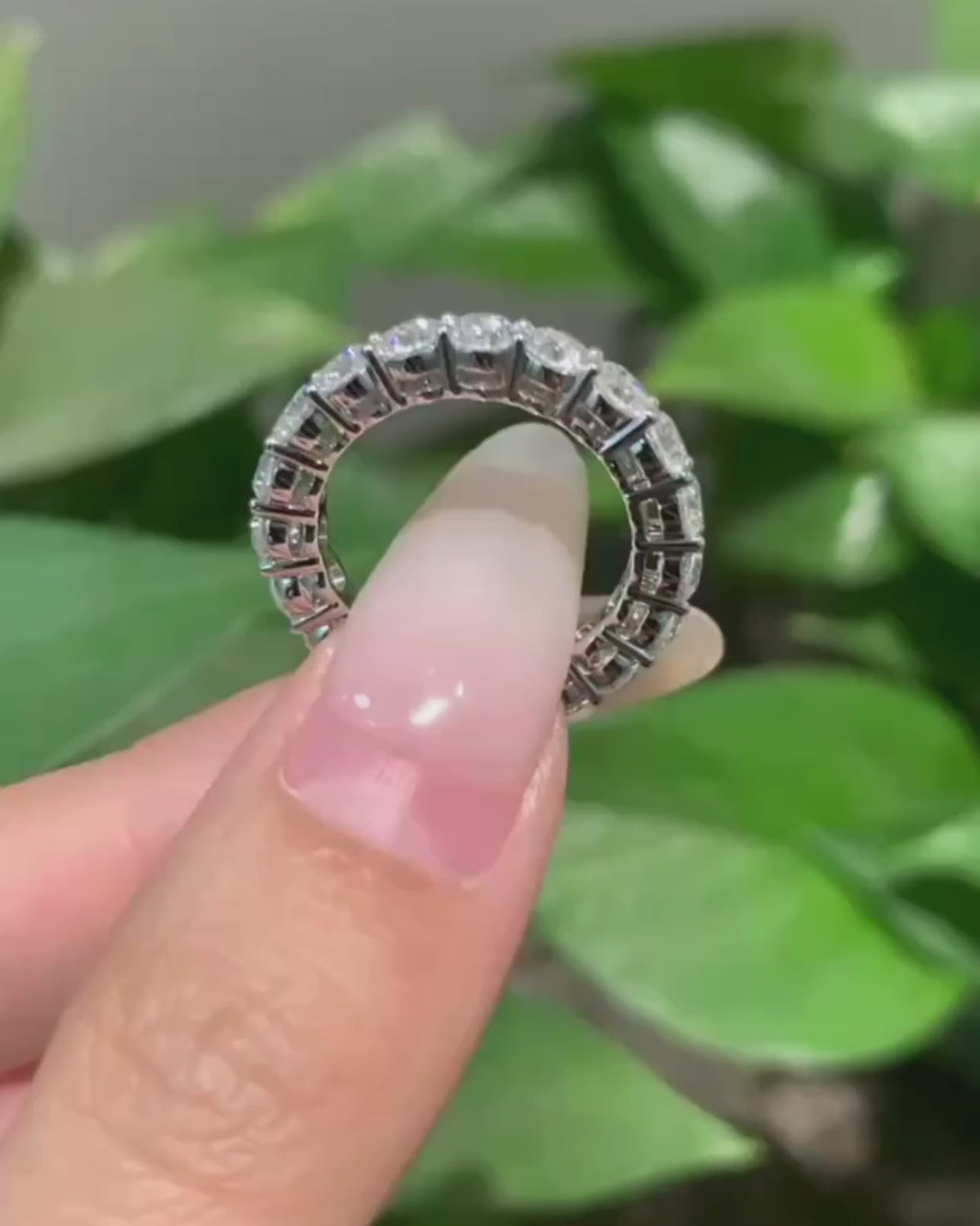 Opulent Circle Band