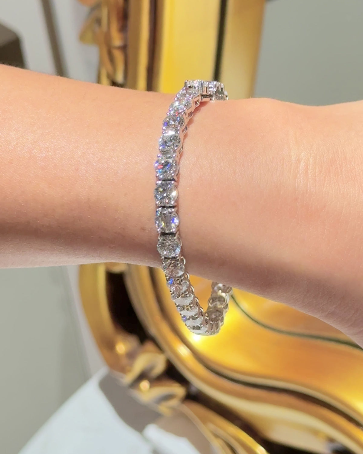 The Titan Round Line 16.5 carat Bracelet